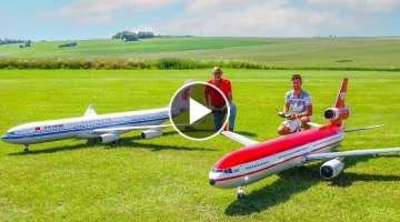 INCREDIBLE HUGE MD-11 & AIRBUS A340-300 SELFMADE RC AIRLINER MODELS FLIGHT DEMONSTRATION